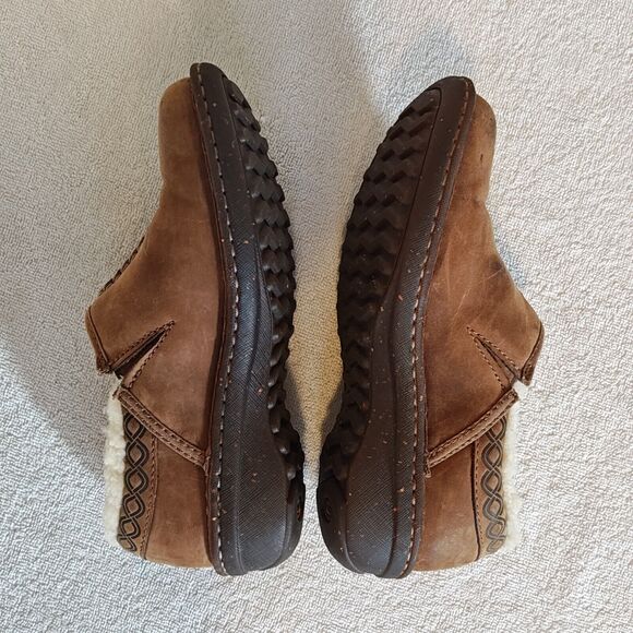 Uggs Bettey Clog Shoes Brown Size 6 Slip On Shearling Cuff Waterproof Soles 5747 - Picture 8 of 11